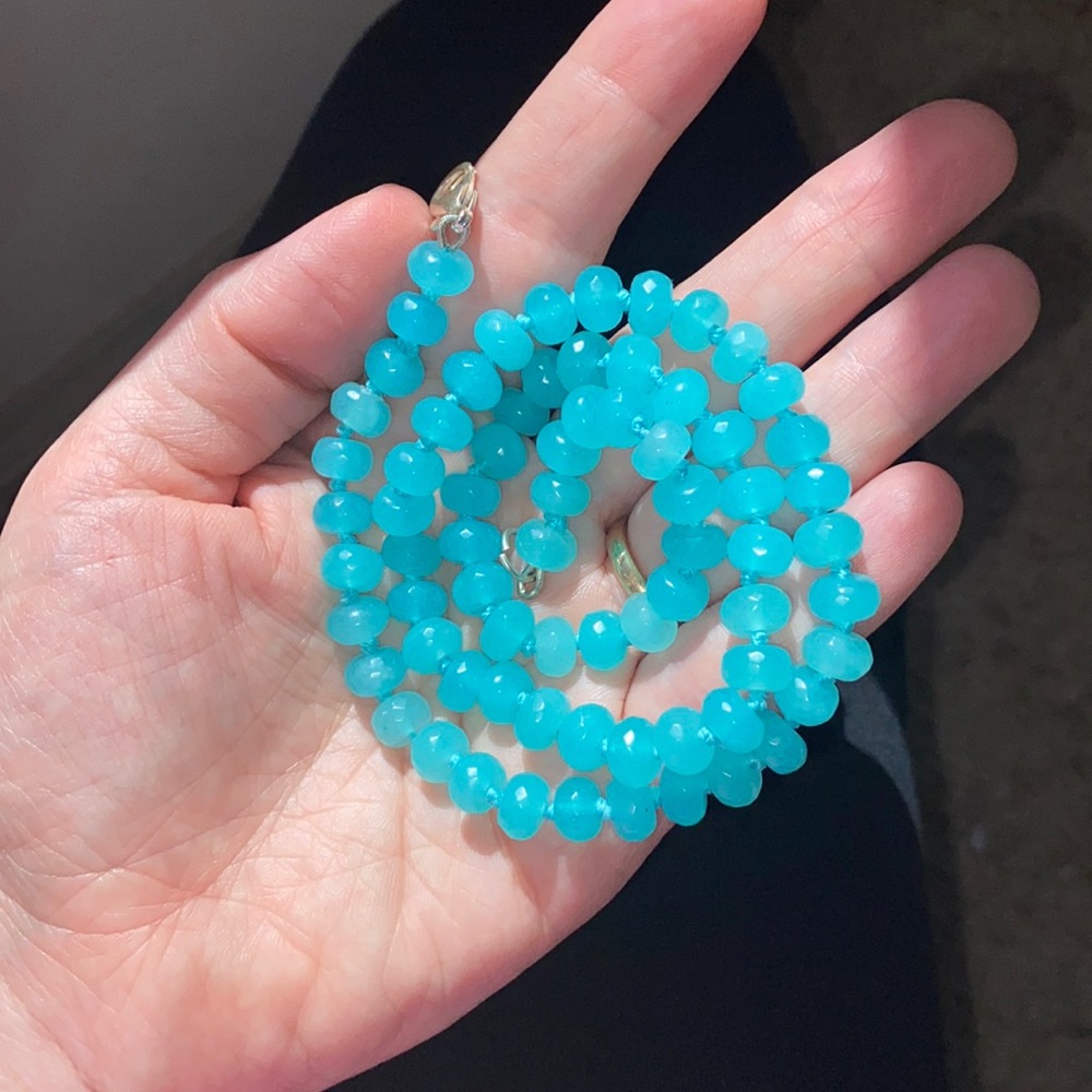 Candy necklace blue